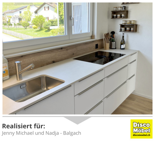 Moderne grifffreie Küche Balgach Design